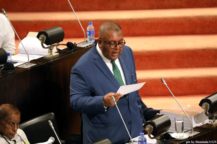 Should we abolish the budget?